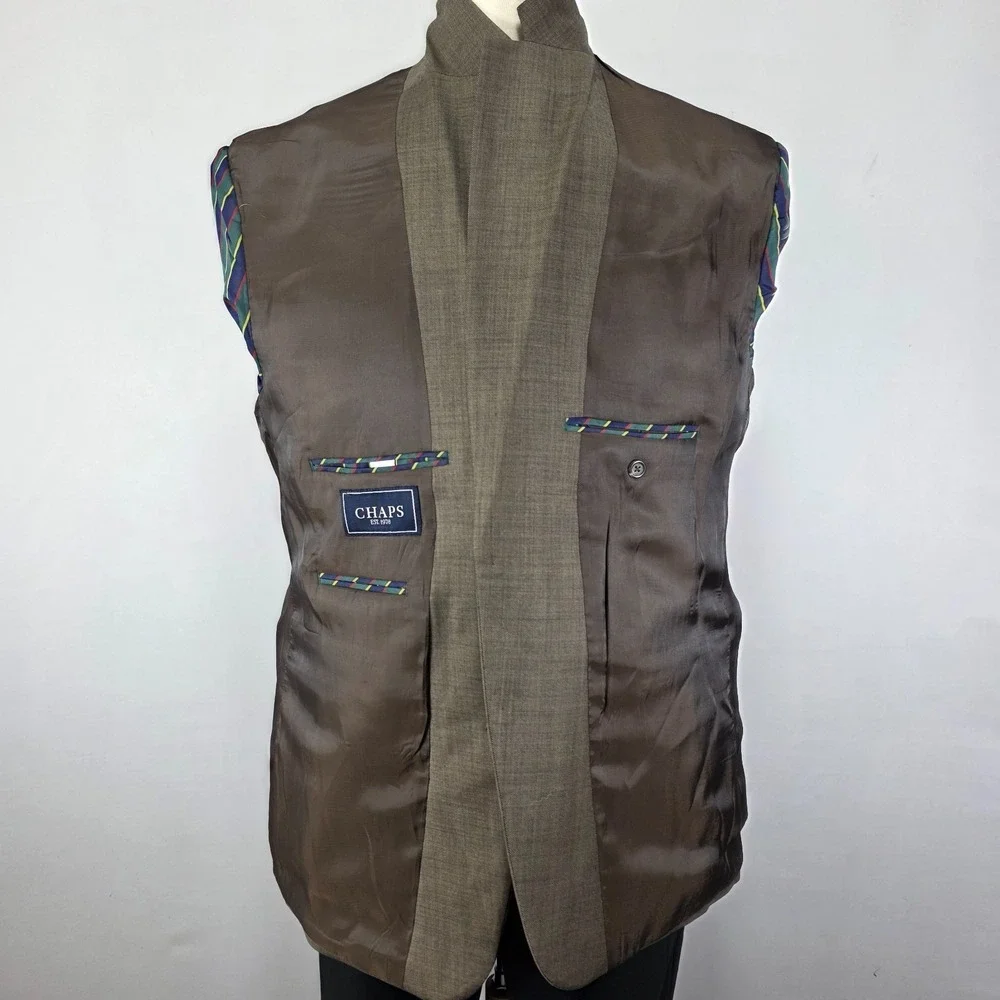 Chaps Men's Sport Coat Blazer Two Button Brown Wool‎ Shark Skin Size 44R